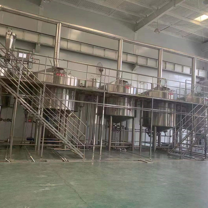 金川精酿啤酒设备厂—平面布置、设备设计、制造、调试、培训等一条龙服务_COPY